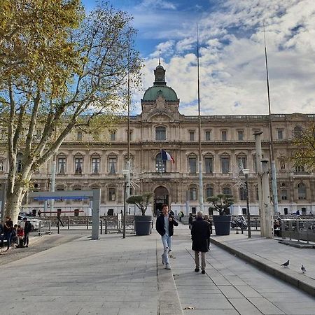 T2 Au Coeur Du Centre Ville De Marseilles Exterior foto
